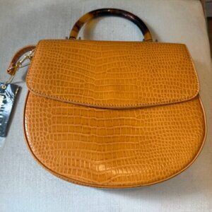 NWT Mustard Yellow Cross Body Bag in Crocodile Embossed Leather